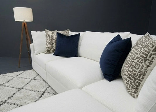 Moe's Justin Modular